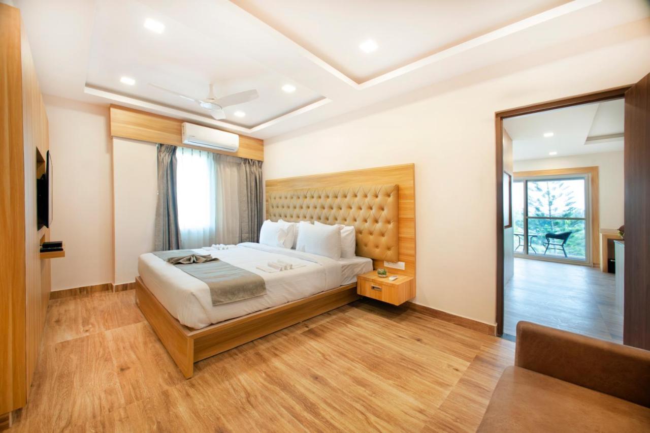 Abm Boutique Hotel By Purple Cloud Dod Jala Exteriör bild
