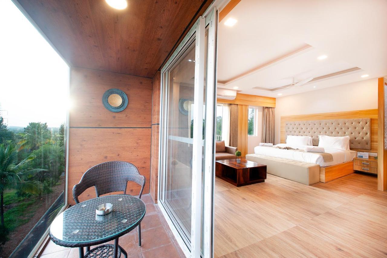 Abm Boutique Hotel By Purple Cloud Dod Jala Exteriör bild