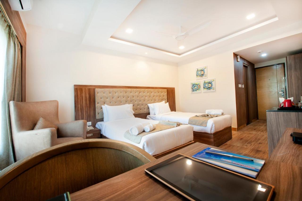 Abm Boutique Hotel By Purple Cloud Dod Jala Exteriör bild